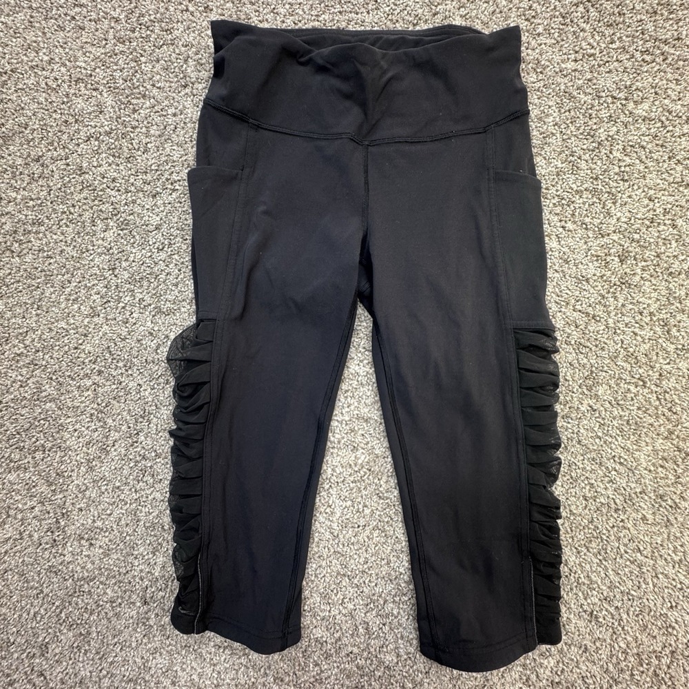 Lululemon Women's Sharp Turns Crop 17" Black Size 4 Stretch